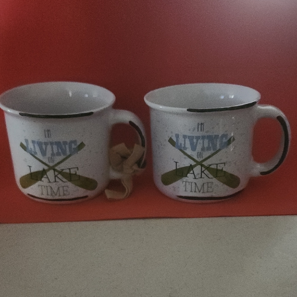 Living on Lake Time Mug Set - White